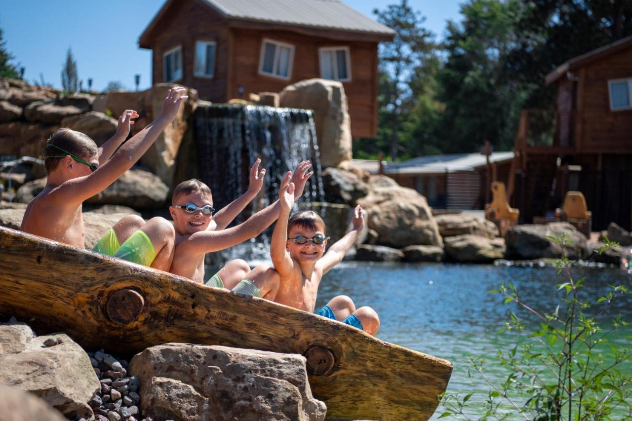 Natura Treescape Resort Wisconsin Dells Exterior foto