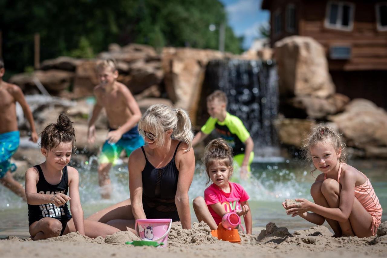 Natura Treescape Resort Wisconsin Dells Exterior foto